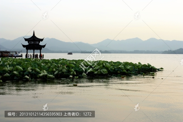 傍晚的西湖1