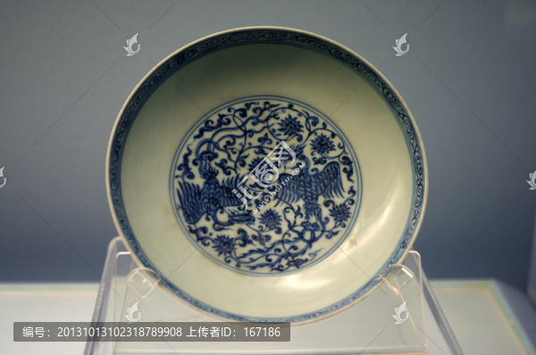 景德鎮(zhèn)窯青花雙鳳紋盤
