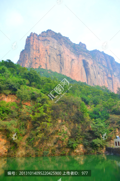 青山綠水,山峰