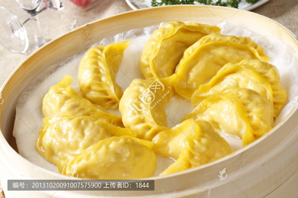 南瓜蒸餃