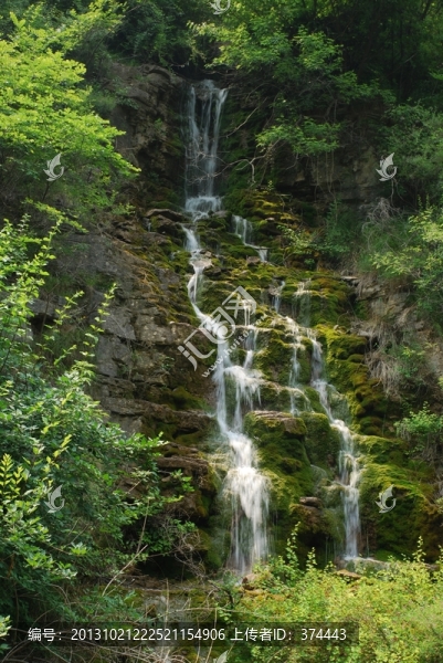 泰和山瀑布