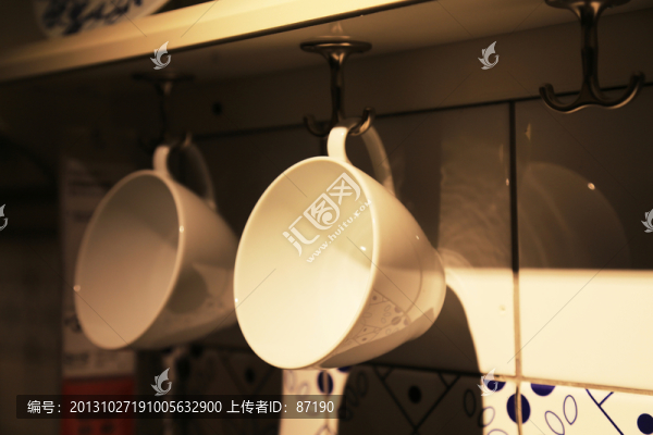 潔白的咖啡杯
