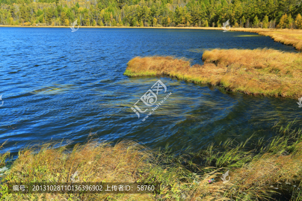 阿爾山天池秋景