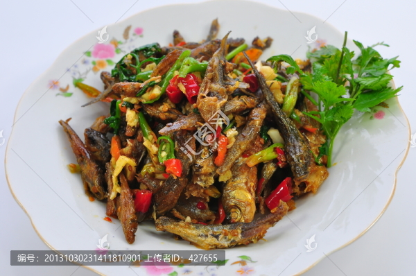 湘味小河魚特色菜