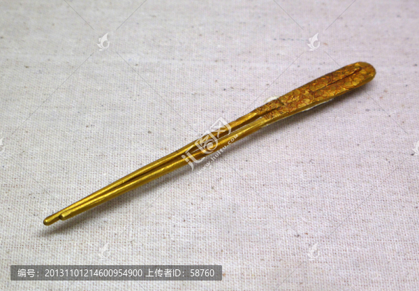 團(tuán)花纏枝紋金釵,遼代