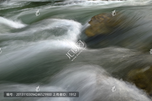 溪流