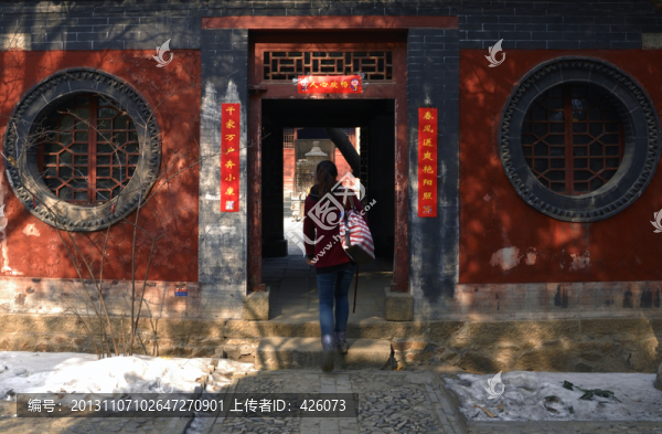 祈福的人