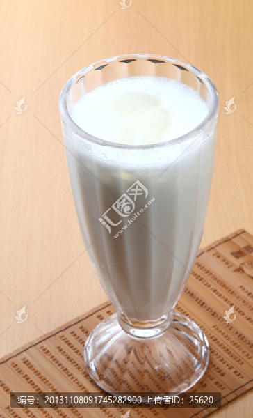 椰汁冰
