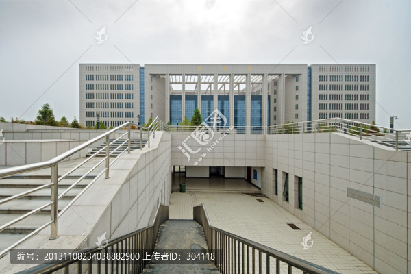 西北大學(xué)圖書館