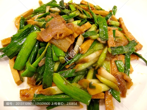 咸肉白干炒大蒜
