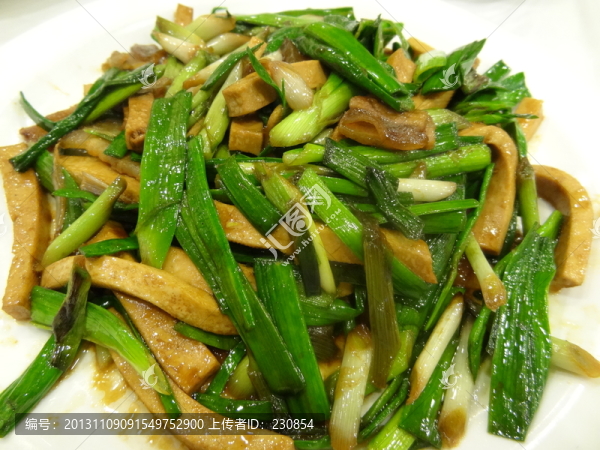 咸肉白干炒大蒜