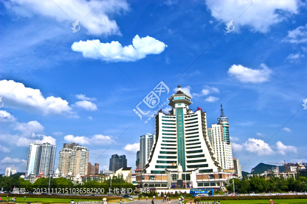 貴陽(yáng)筑城廣場(chǎng)
