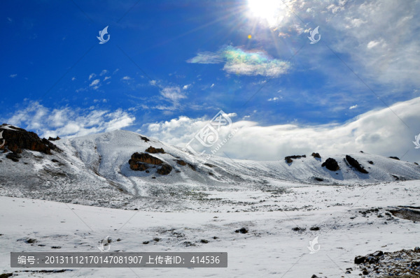 雪舞藍(lán)天