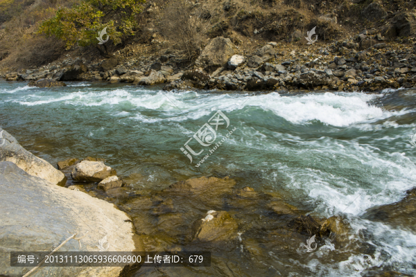秋水,,急流