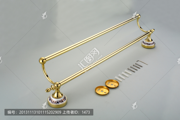 毛巾?xiàng)U