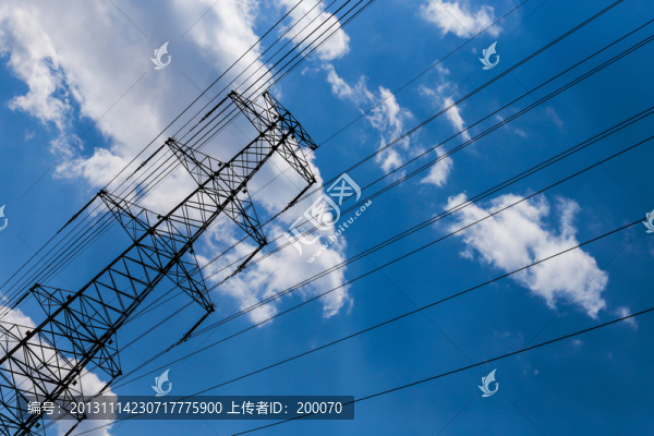 電線塔