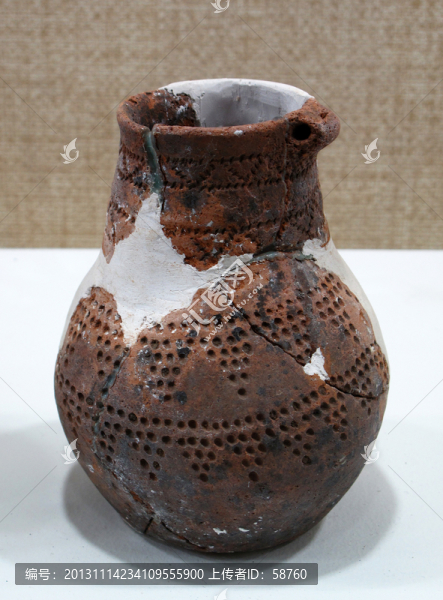陶壺