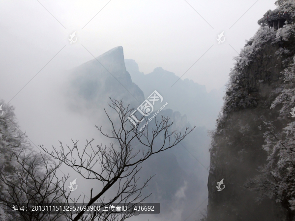 雪山