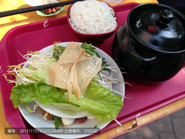米線,云南米線,傳統(tǒng)小吃,美食