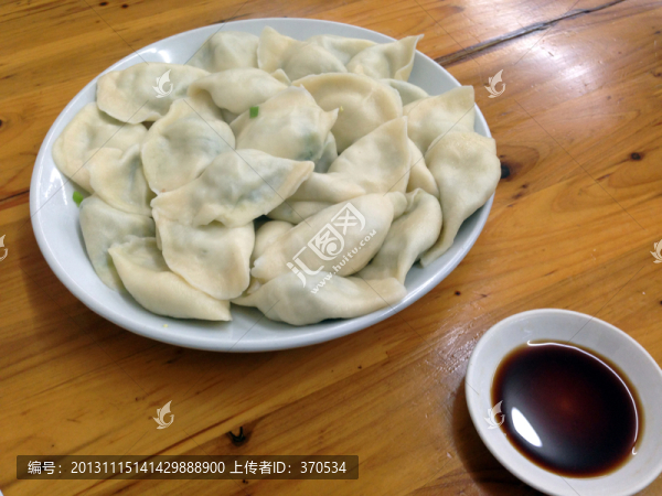 水餃,面食,面點(diǎn),傳統(tǒng)小吃