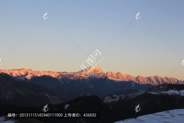 雪山
