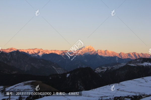 雪山