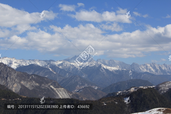 雪山