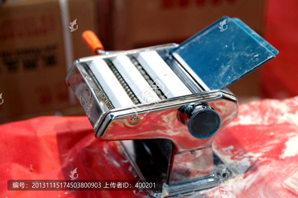家用小型壓面條機