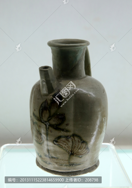 長沙窯,青釉彩繪荷花執(zhí)壺,唐