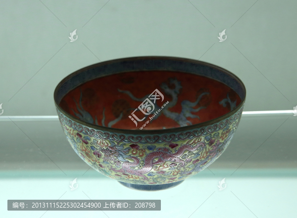紅彩龍紋薄胎瓷碗,清乾隆