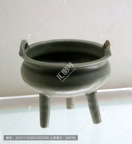 龍泉窯,三足雙耳香爐,南宋