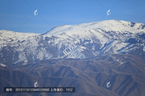 雪山