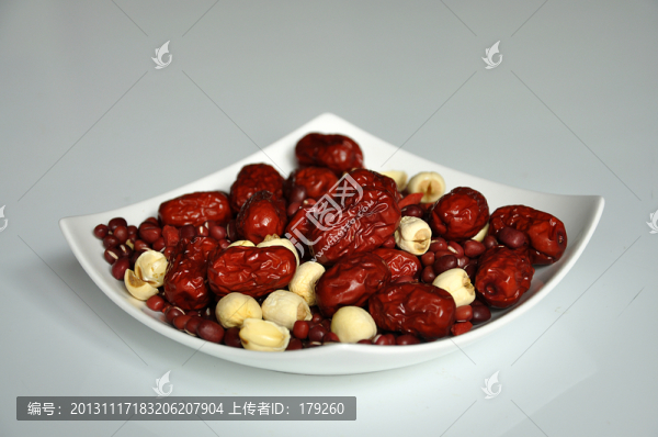 紅棗,蓮子,花生,紅豆