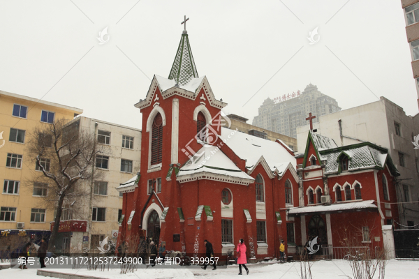 城市雪景
