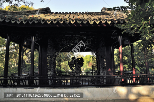 蘇州拙政園秋色