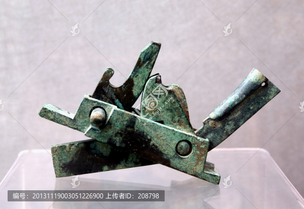 漢,銅弩機