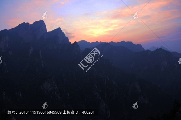 伏牛山老界嶺日出風(fēng)光