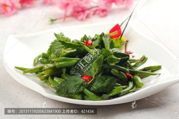 涼拌薄荷葉