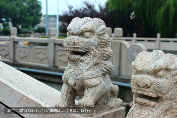 石獅子