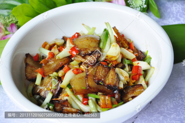 苕子炒土臘肉