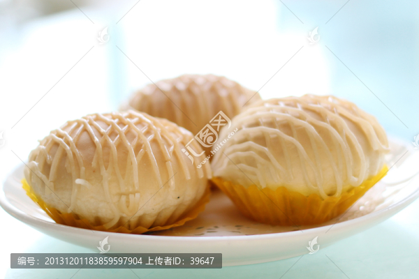 金絲燕麥包