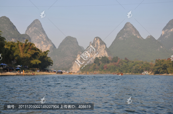 漓江水山