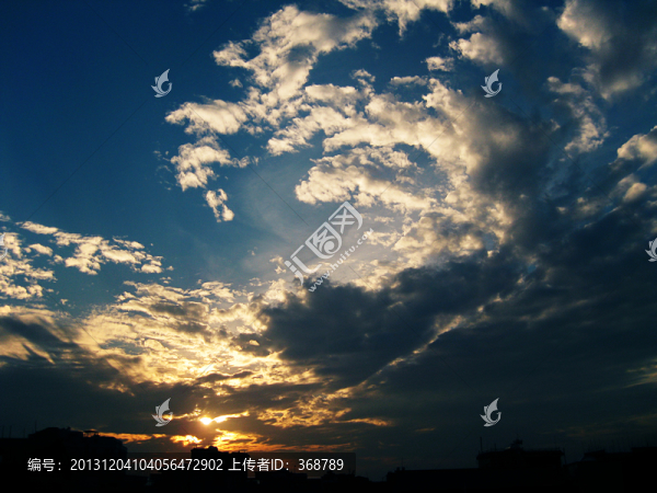 夕陽晚霞怒浪