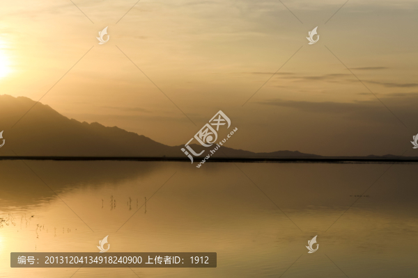 湖泊