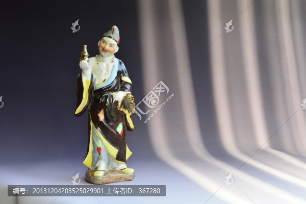 陶瓷工藝品（濟(jì)公）