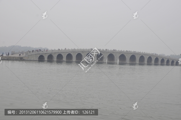 十七孔橋