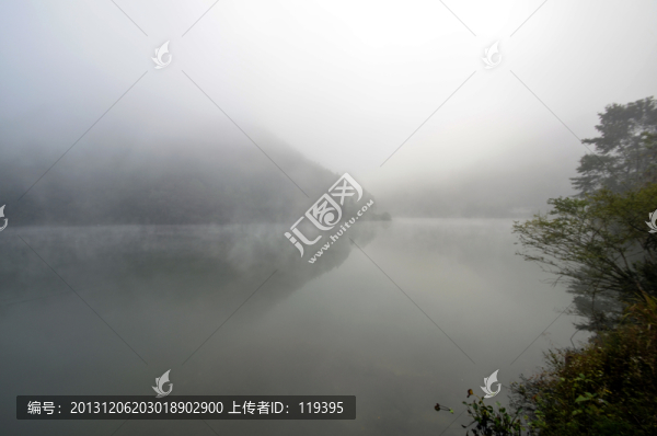 廣東韶關(guān)南雄帽子峰保護區(qū)山水
