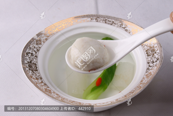 清湯魚丸