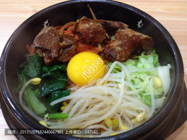 鐵板排骨拌飯,鐵板飯