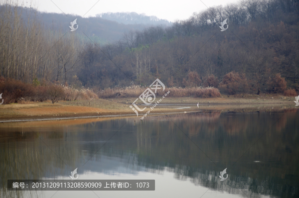 秋冬靜湖